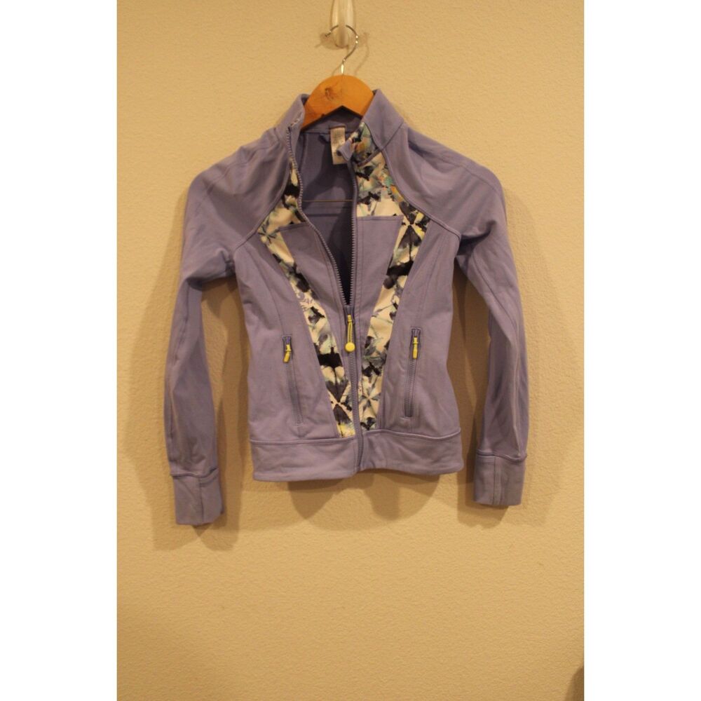 Ivivva Lululemon kids periwinkle define jacket kids version size 8